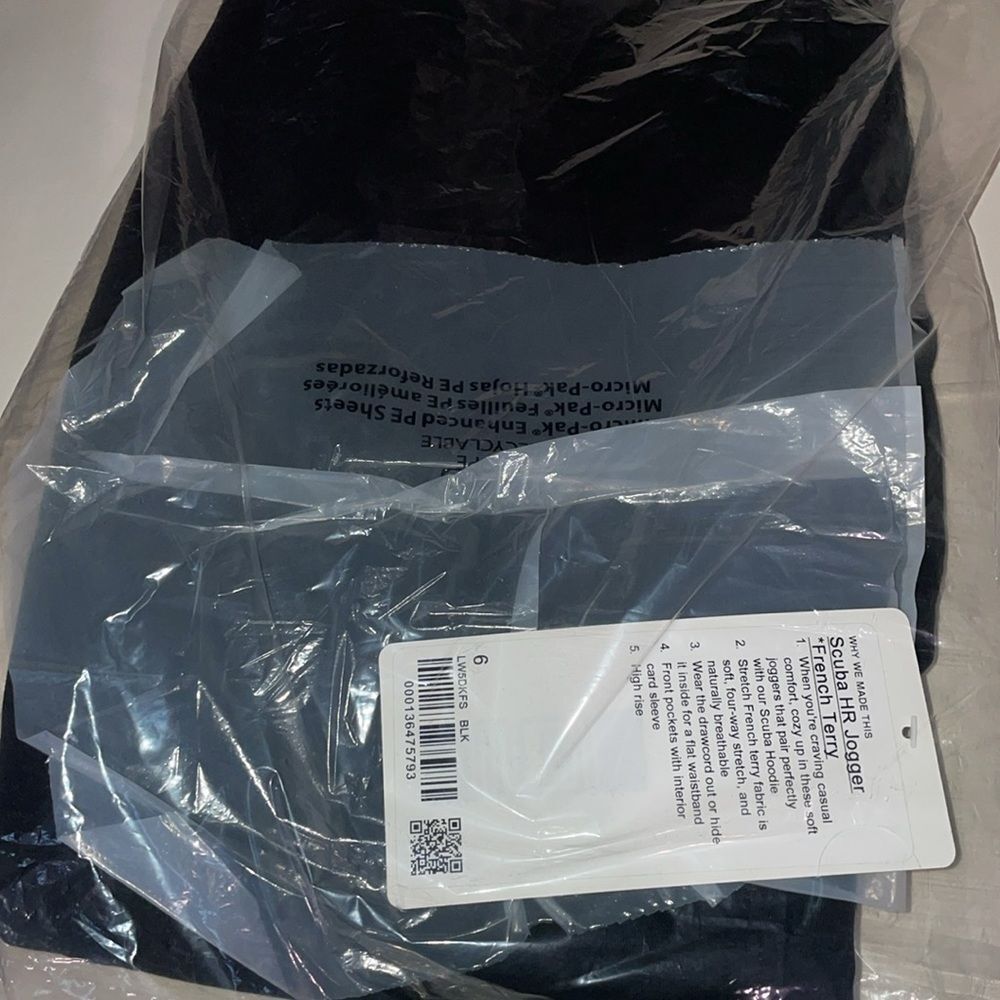 LULULEMON Scuba High-Rise French Terry Jogger Lounge Size 6 BLACK HIGH RISE NWT - Picture 3 of 4